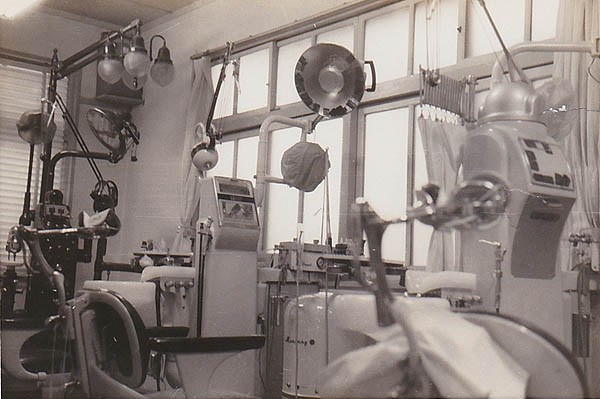 昭和30年代　診療器具
